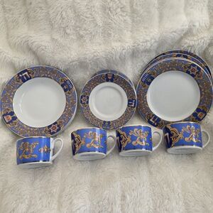 Bloomingdale Luxurious Blue and Gold Dinnerware Set For 4 People